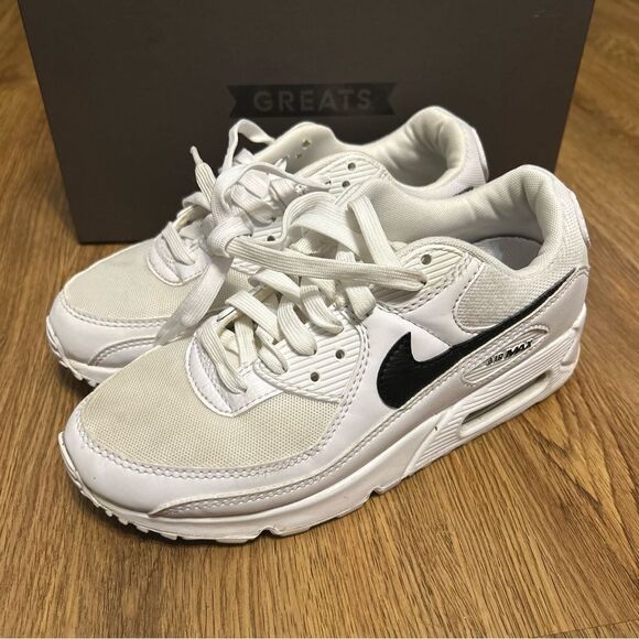 NIKE Air Max white black lace up shoes sneakers women’s 7 - Picture 8 of 10